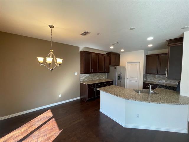 Building Photo - 4776 Bridgewater St