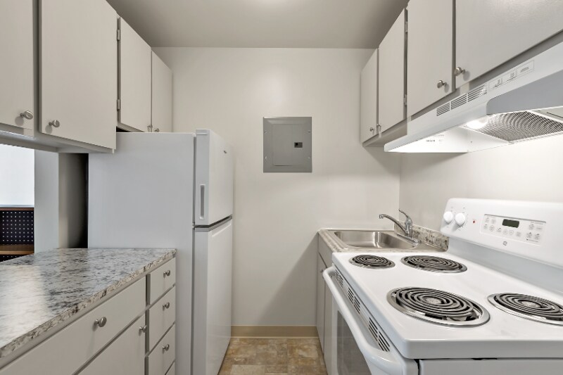 Building Photo - 5515 15th Ave NE