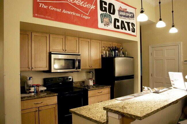 Kitchen - 18 W State St