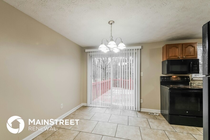 Building Photo - 1419 Mutz Dr