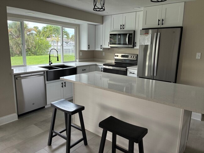 Building Photo - 5103 Condado Terrace