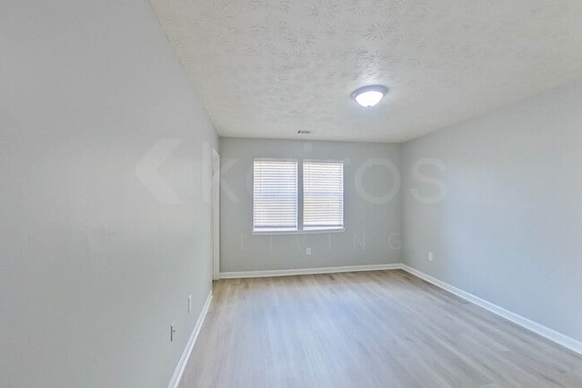 Building Photo - 100 Beaver Pointe Dr