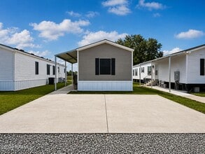 Building Photo - 13197 LA-92