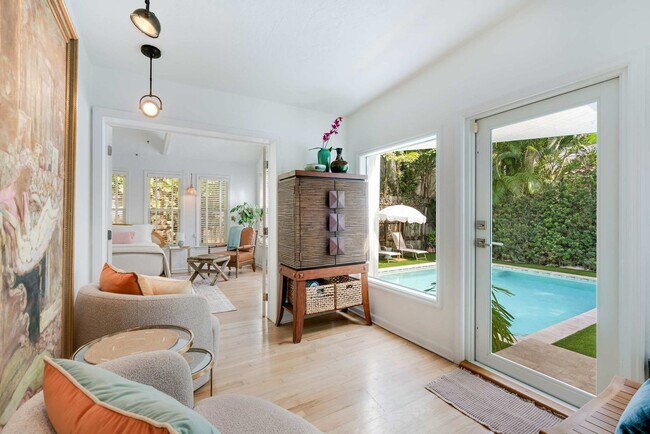 Building Photo - 4131 Lybyer Ave