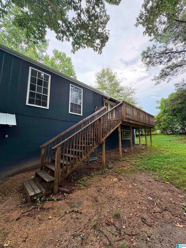 Building Photo - 324 Willow Glen Ct