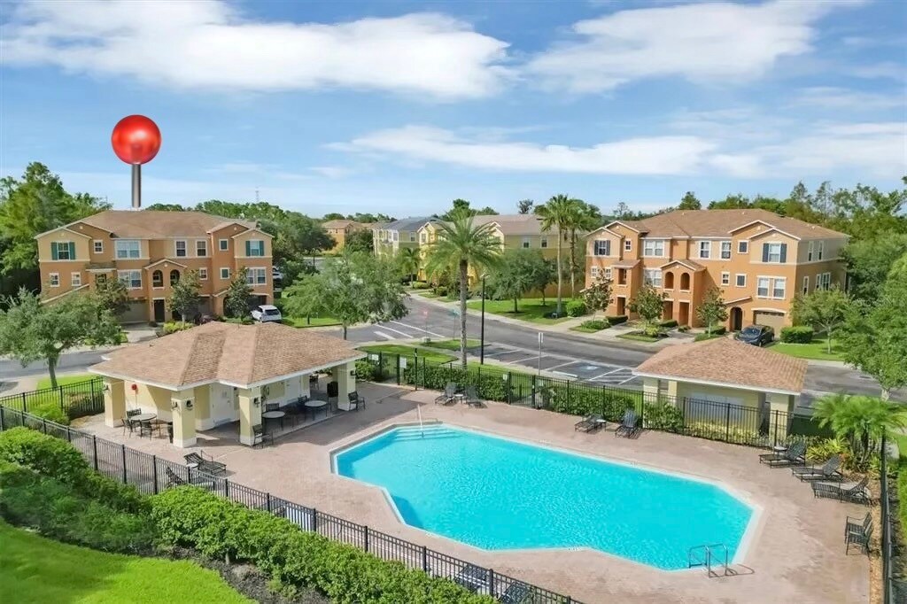 Building Photo - 8741 Spruce Hills Ct