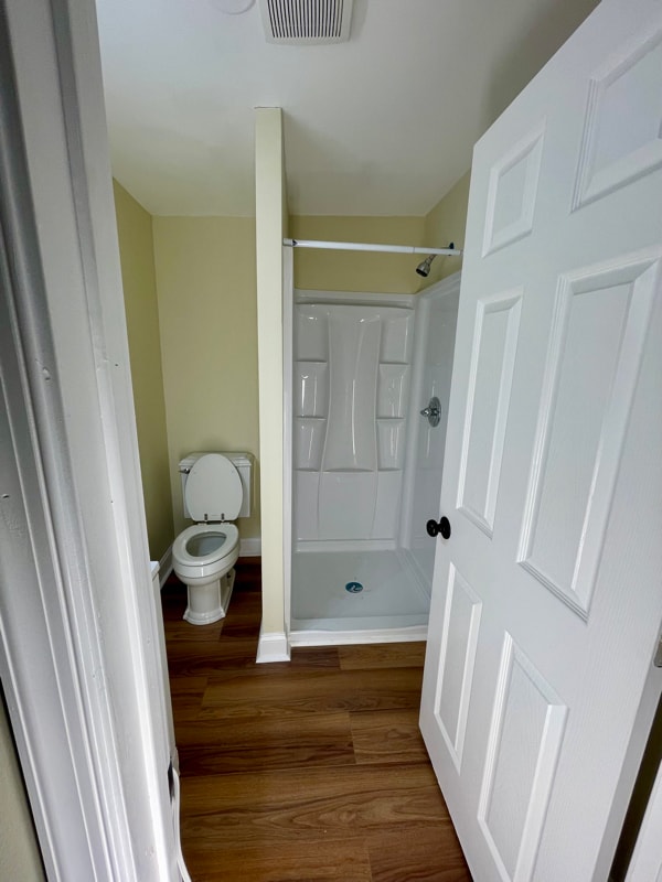 Building Photo - 919 Gray St