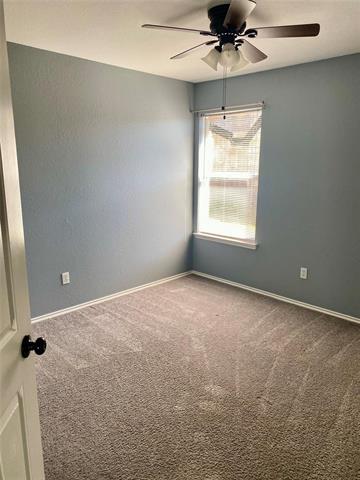 Building Photo - 203 Jacinth Ln