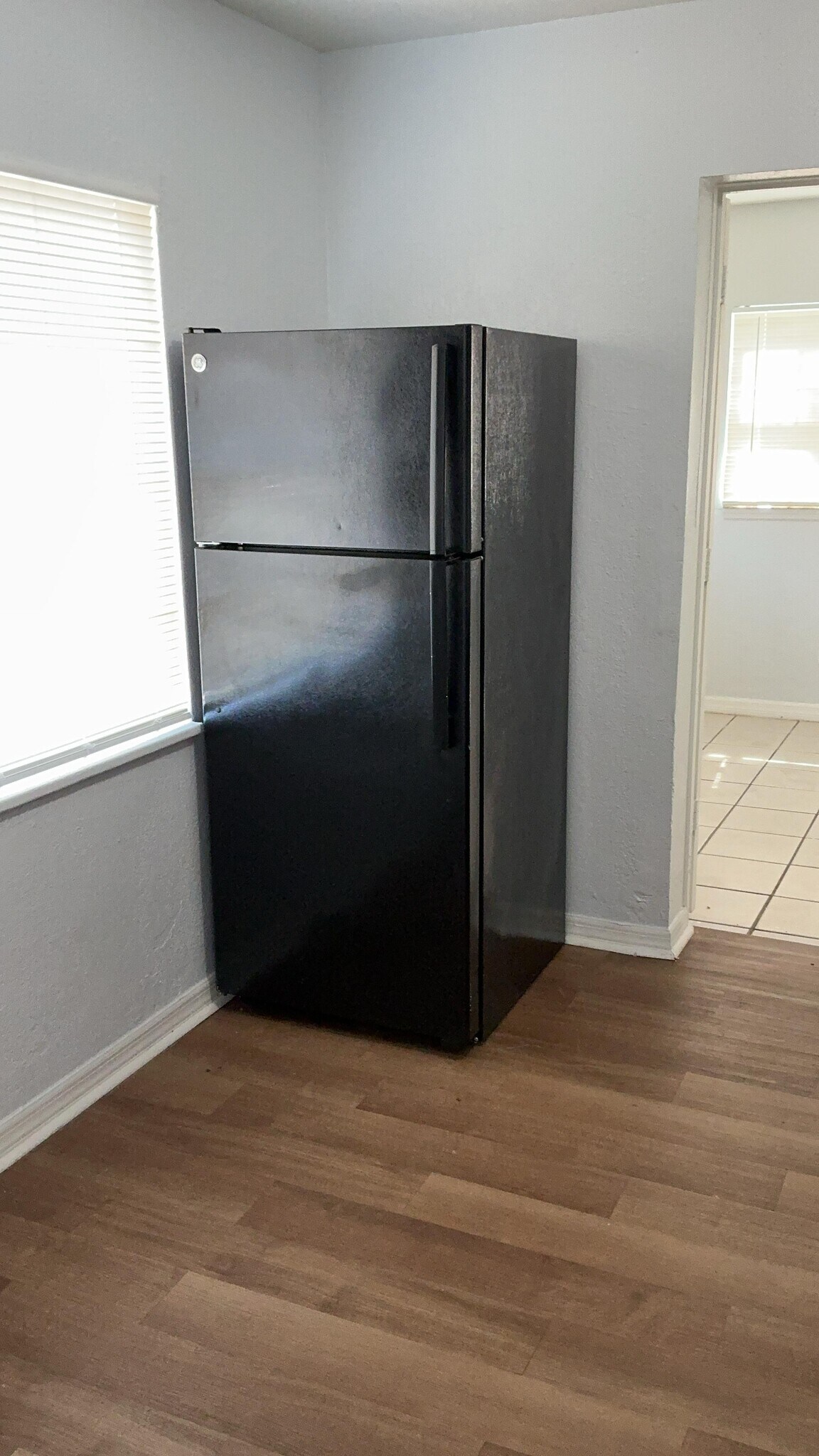 Building Photo - 1306 Carlsbad Pl