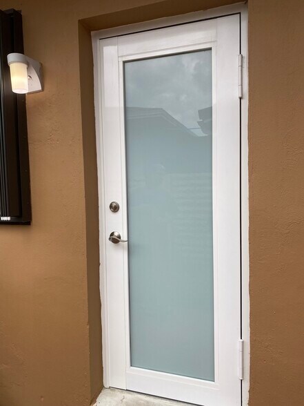 Building Photo - 201 W 50th St