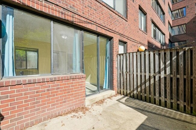 Building Photo - 1245 13th St NW