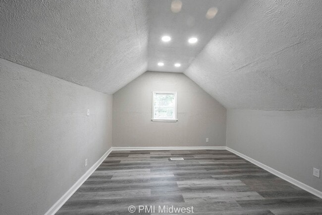 Building Photo - "Spacious 4-Bedroom Home on Orange Street with 2 Full Baths and 2260 Sq. Ft. in Indianapolis!"