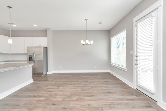 Building Photo - 1411 Northern Brewer Trl
