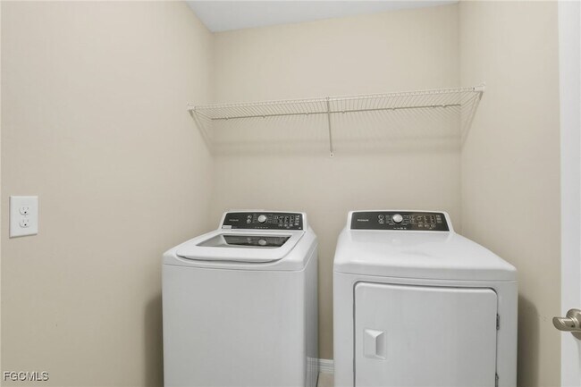 Building Photo - 3760 Crofton Court
