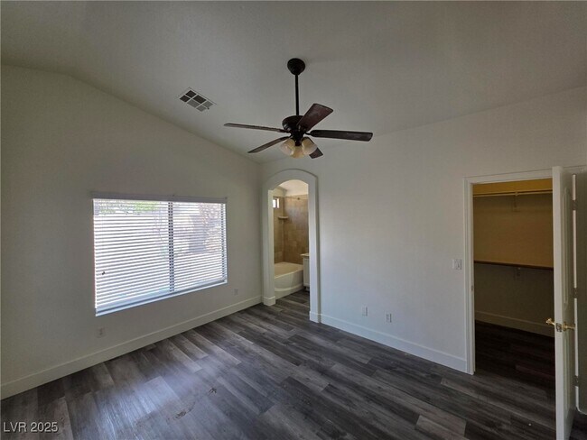 Building Photo - 7840 Blue Charm Ave