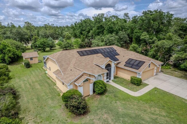Building Photo - 20811 SW 81st Loop