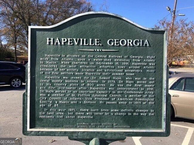 Building Photo - 3165 Dogwood Dr