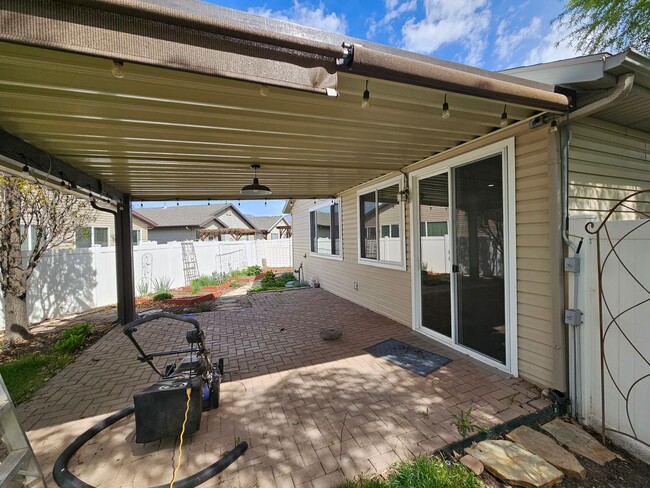 Building Photo - 3 Bedroom, North Salt Lake Gem with RV Parking, Workshop & Spacious Backyard Retreat
