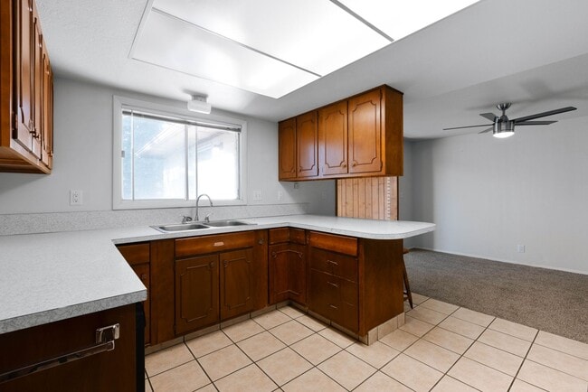 Building Photo - 3 Bed 2 Bath Home in Rexburg