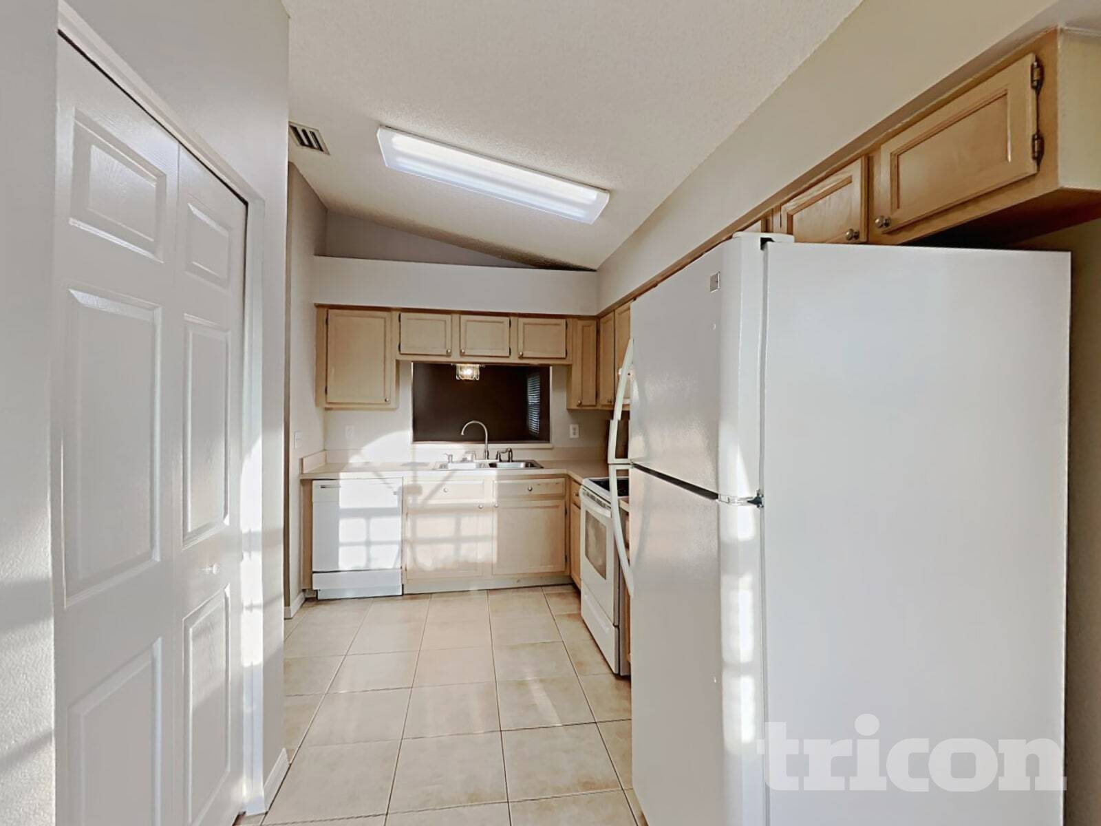 Building Photo - 12922 Brant Tree Dr