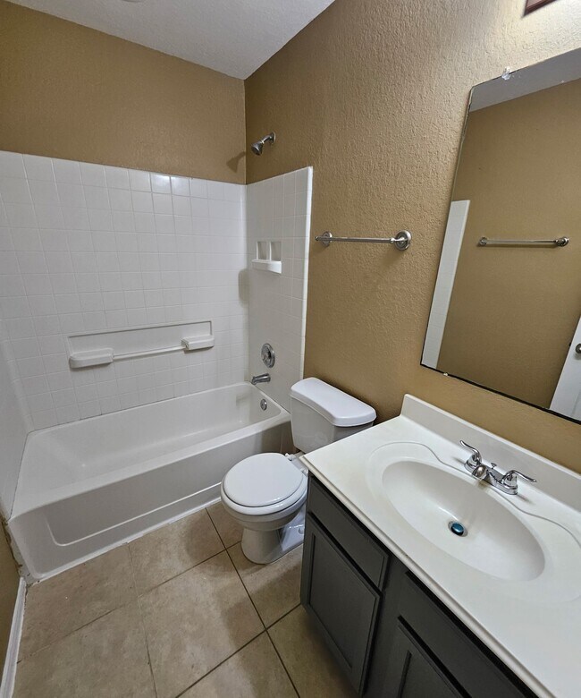 Building Photo - 21362 Slate Crossing Ln