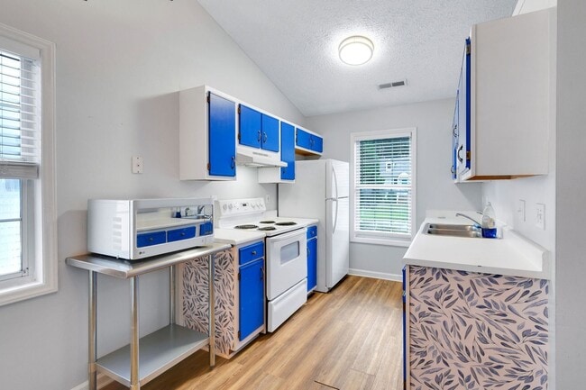 Building Photo - Charming 3BR House in Wilmington