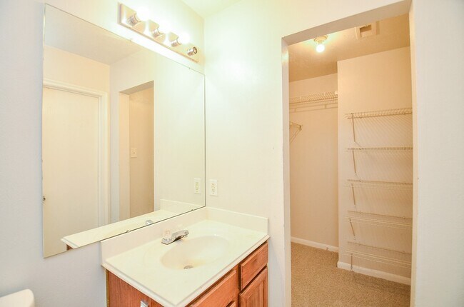 Building Photo - 20726 Hardwick Oaks Dr