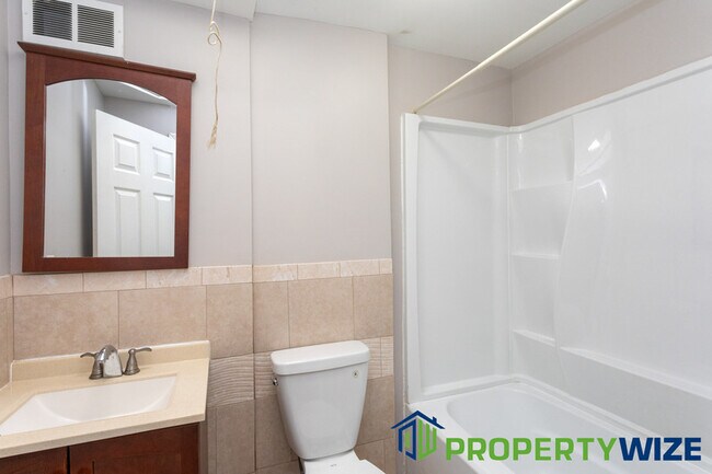 Building Photo - 2608 McElderry St