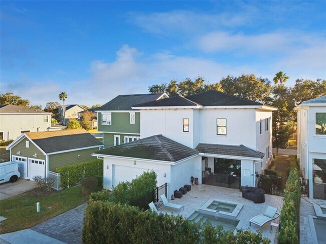 Building Photo - 7423 Sparkling Ct