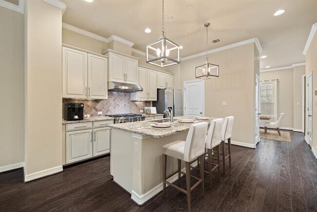 Building Photo - 11829 Terraza Cir