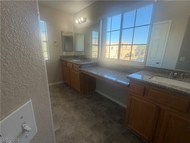 Building Photo - 9915 Elkhead Creek Way