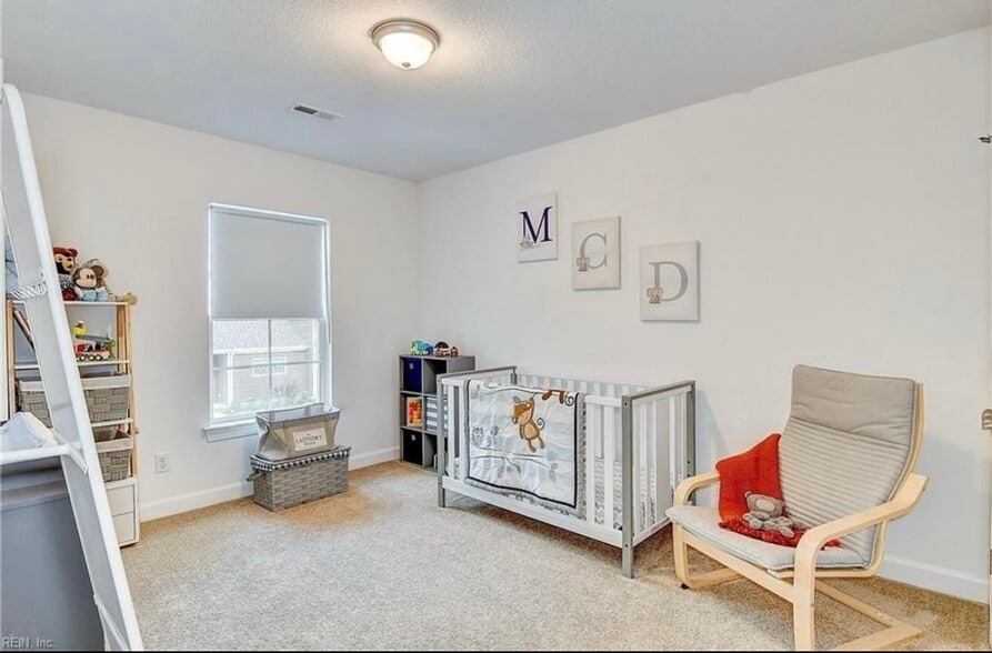 Building Photo - 1243 Jadens Way