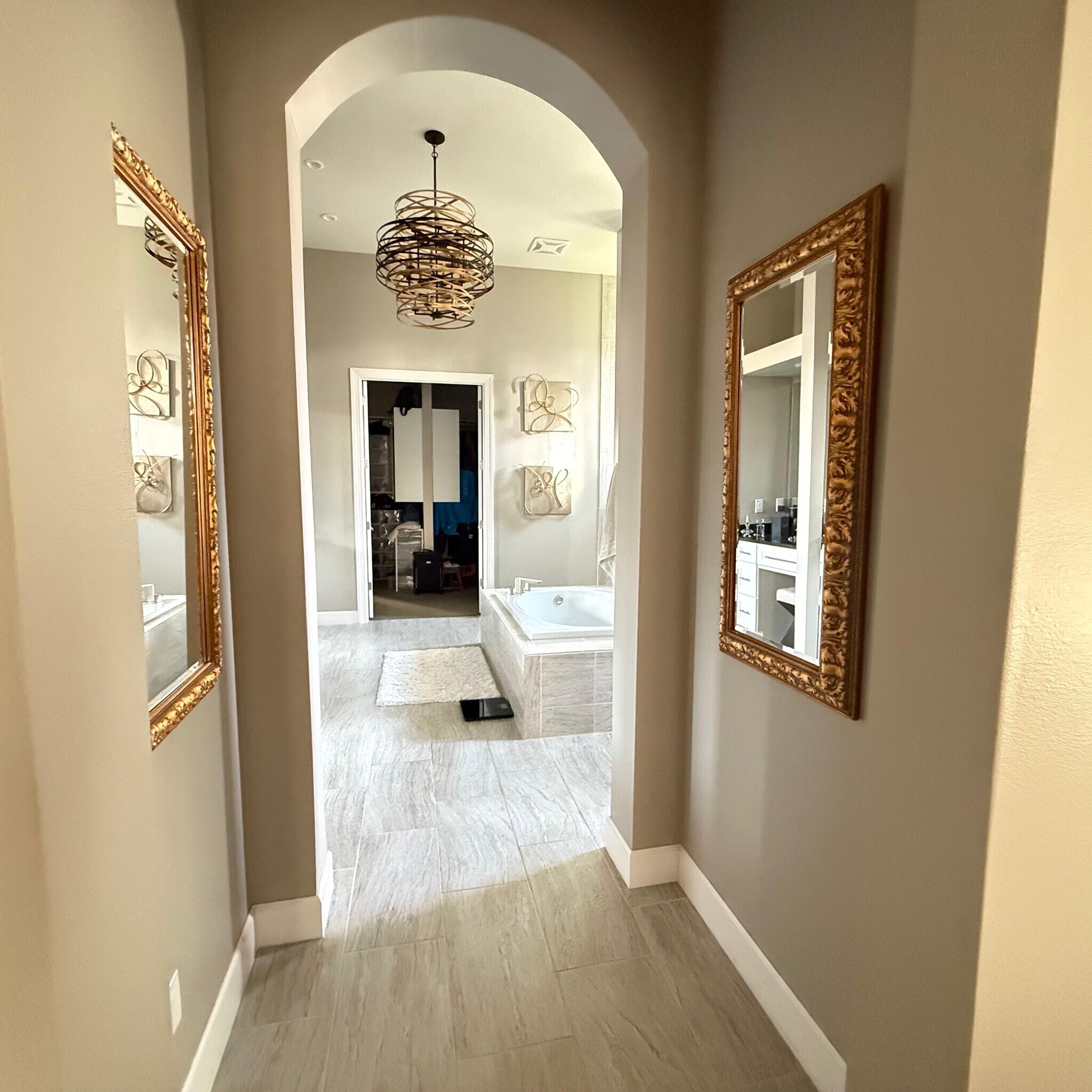 Building Photo - 1 Lionspaw VII Nobles