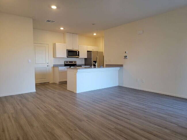 Building Photo - Brand New Home Never Lived In 3 bedroom, 2 bathroom, 2.5 bath, 2 Car Garage