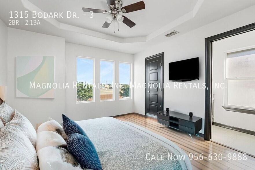 Building Photo - 1315 Bodark Dr