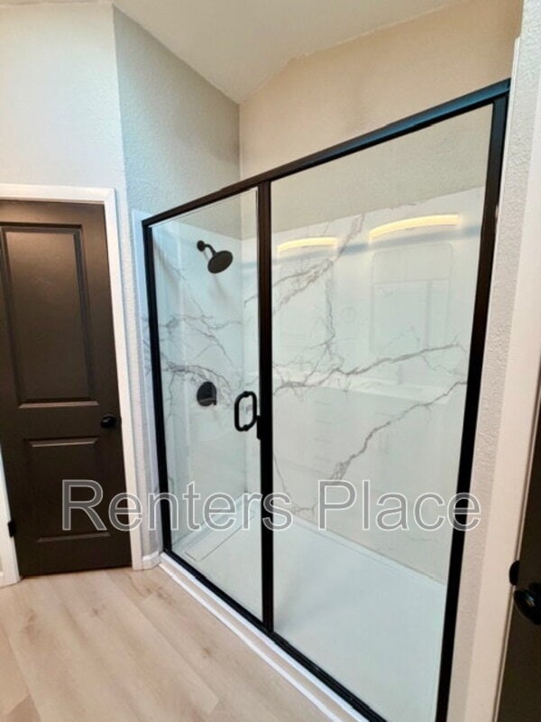 Building Photo - 1804 S Gardenia Ave