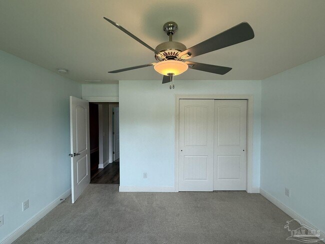 Building Photo - 1456 Camrose Pl