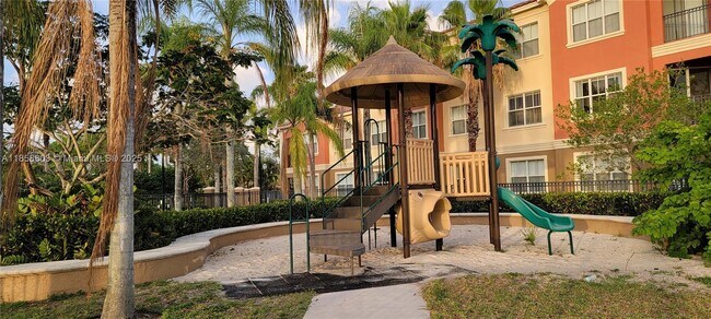 Building Photo - 4506 SW 160th Ave