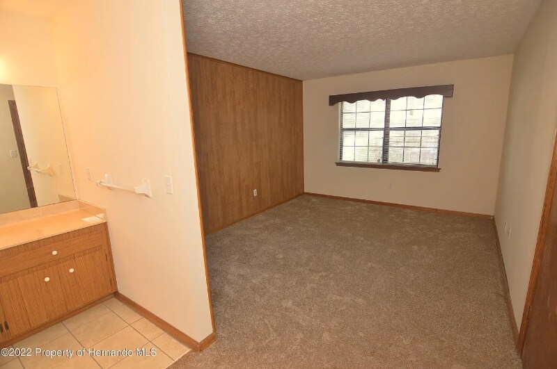 Building Photo - 909 Candlebrook Ln
