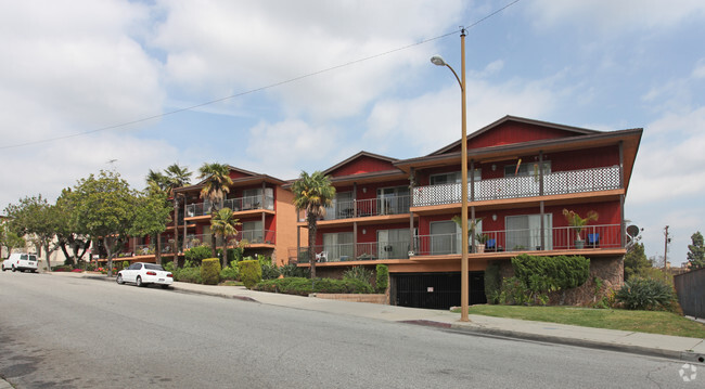 Primary Photo - Taylor Gardens Apartments