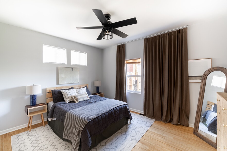 Building Photo - 1121 Laurel St