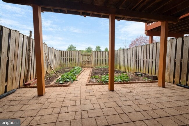 Building Photo - 14020 Jump Dr