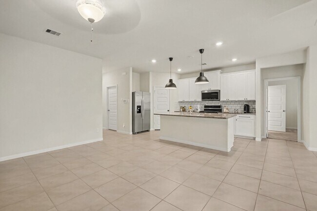 Building Photo - 6611 Casper Falls Trl