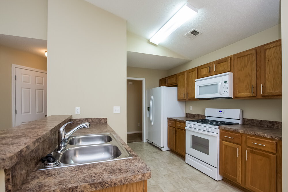 Building Photo - 200 Greystone Cir