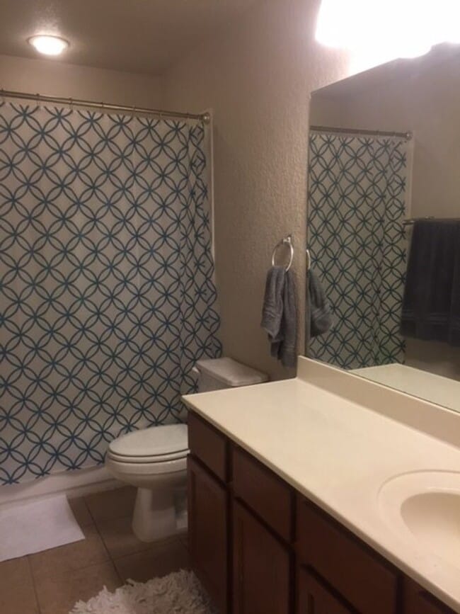 Building Photo - 25914 Mission Bluff