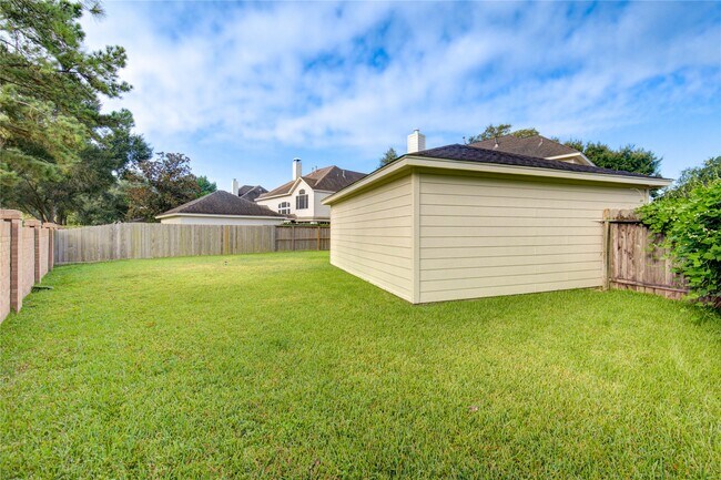 Building Photo - 1807 Garden Terrace Dr