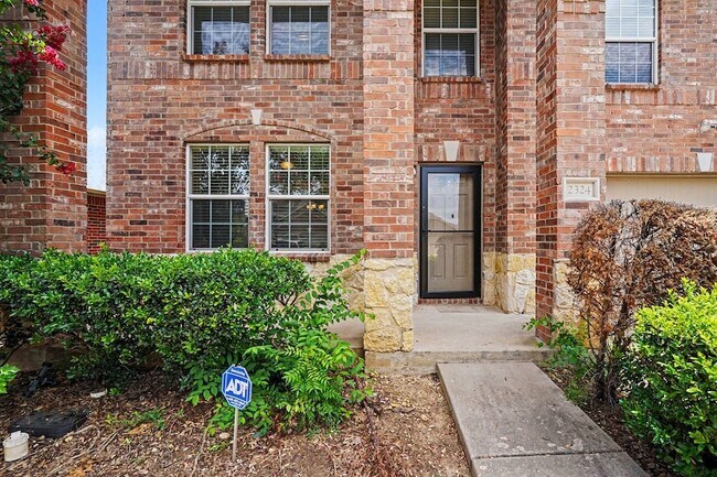 Building Photo - 2324 Cavalry Dr