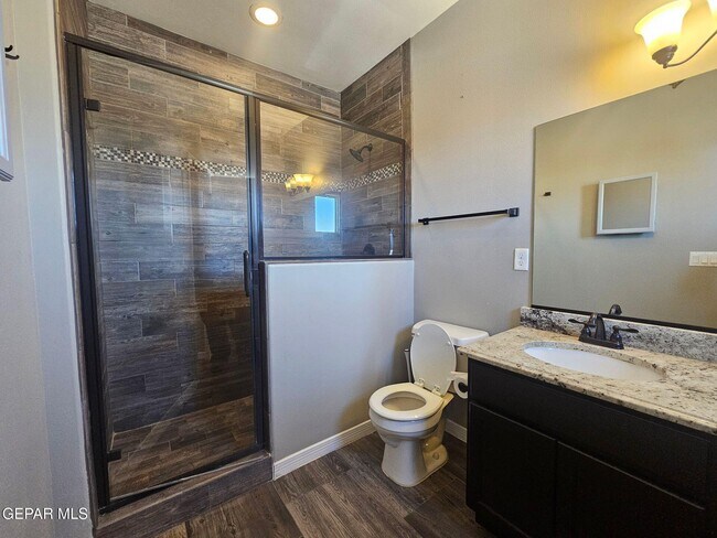 Building Photo - 13470 Selby St