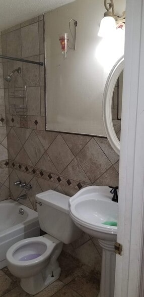 Building Photo - 3125 Chicory Creek Ln