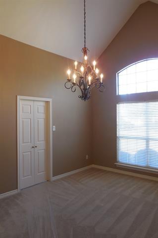 Building Photo - 221 S Village Dr